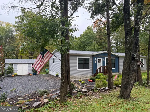 3213 Miller Rd, Pennsburg, PA 18073