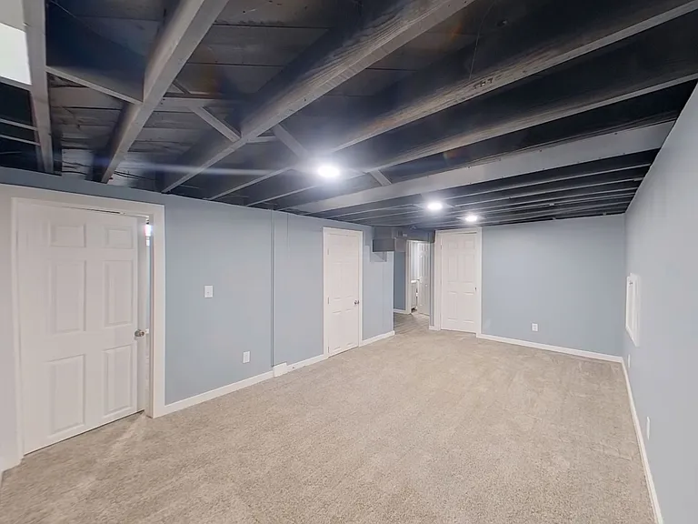 2027 N Spruce St — Photo 12