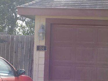 2nd image of 814 Santos Ave