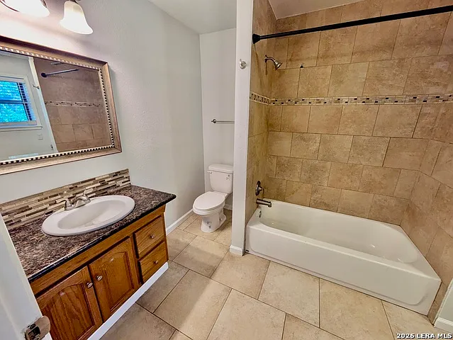 304 E Mistletoe Ave — Photo 11
