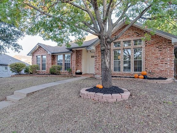 2nd image of 7408 Saddleridge Dr