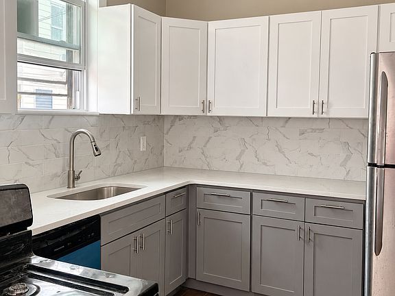 Kitchen 3-1