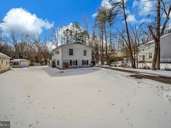 4th image of 1204 Eastover Pkwy