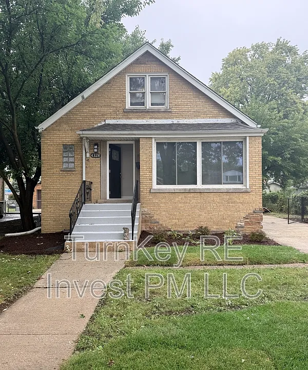 4328 W 109th St