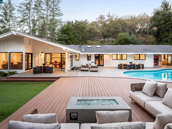 1143 Upper Happy Valley Rd, Lafayette, CA 94549