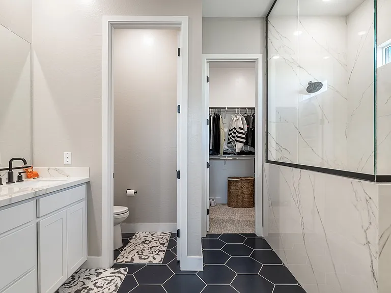 1725 E Questa Dr — Photo 16