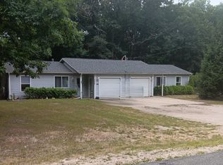 3525&3527 Crocker Rd, Twin Lake, MI 49457