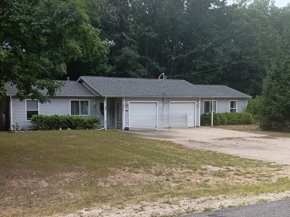 3525&3527 Crocker Rd, Twin Lake, MI 49457