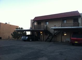 219 2nd St SE, Rio Rancho, NM 87124