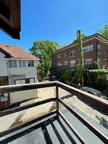548 Fulton St E #3 — Photo 8