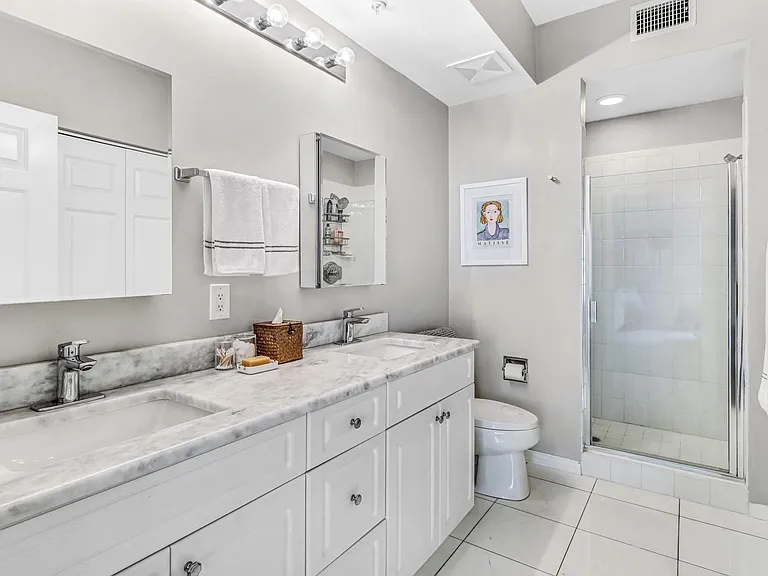 Primary bath