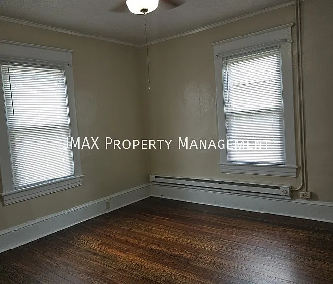 910 Fairfax Ave NW — Photo 13