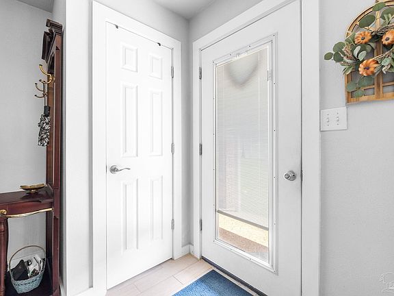 5th image of 710 Scenic Hwy APT 121