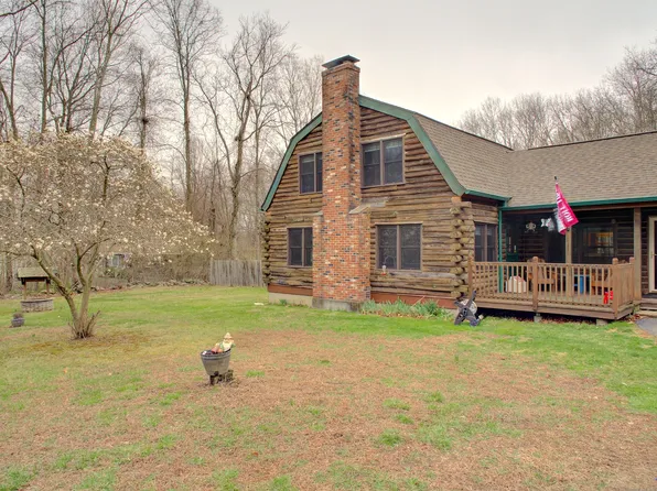 283 North Wawecus Hill Road, Norwich, CT 06360