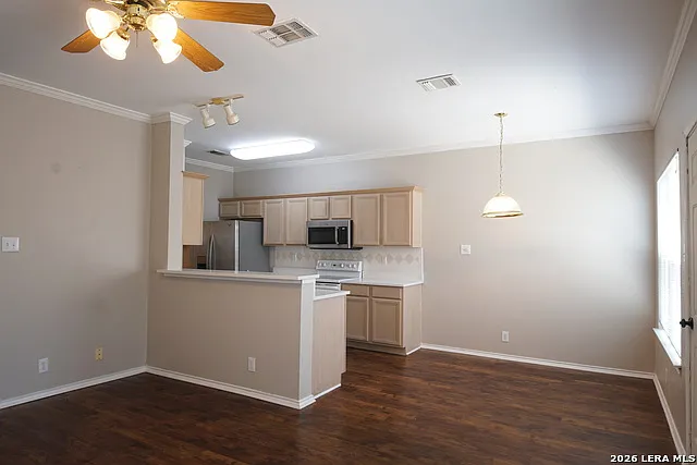 7203 Snowden Crst — Photo 12