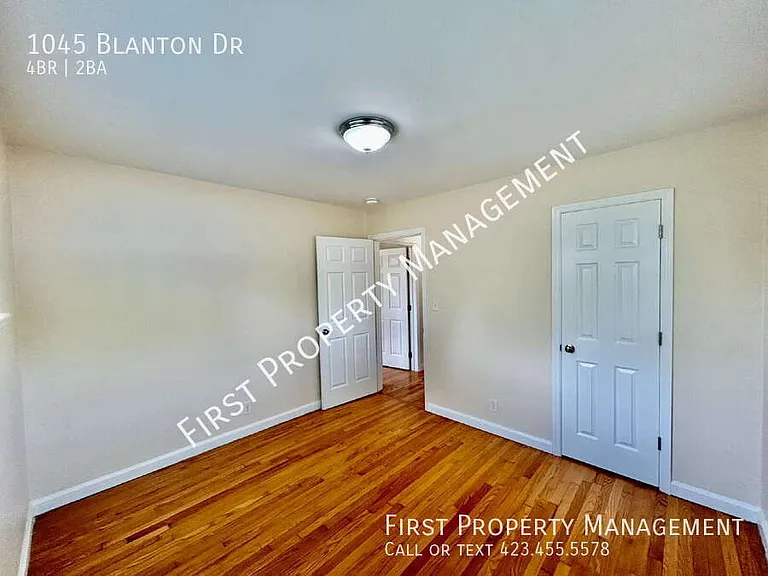 1045 Blanton Dr — Photo 20
