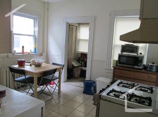 21 Verndale St #02, Brookline, MA 02446