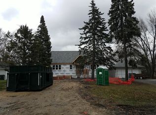 1201 N Stratford Rd, Arlington Heights, IL 60004