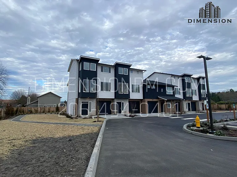 2025 M St NE — Photo 4