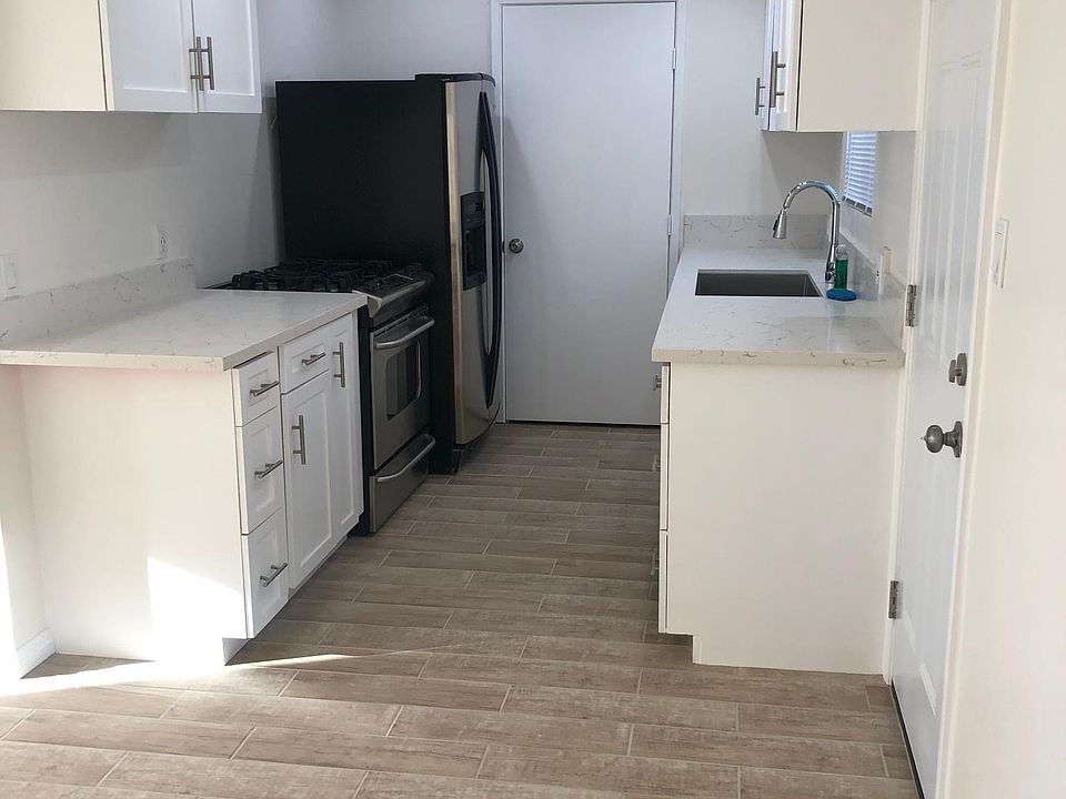 1st image of 1337 Mesa Dr