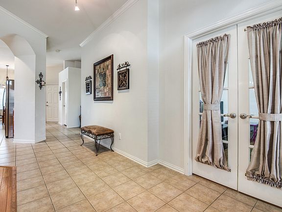 5th image of 5913 Copper Canyon Dr