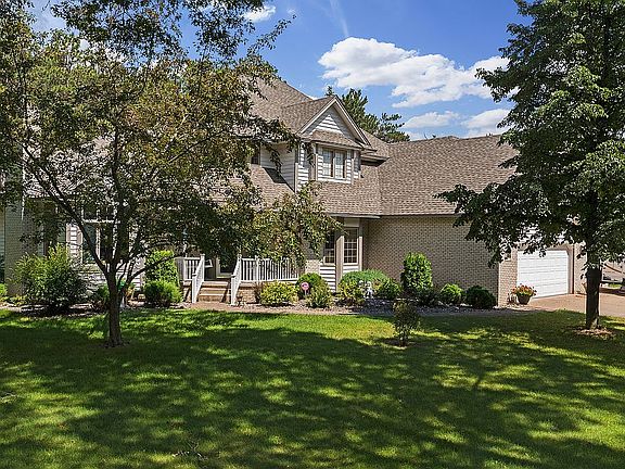 2nd image of 3030 Norway Cir S