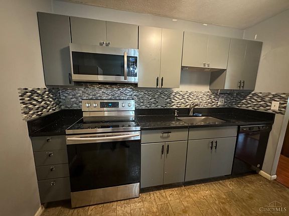 5th image of 10349 Pippin Ln