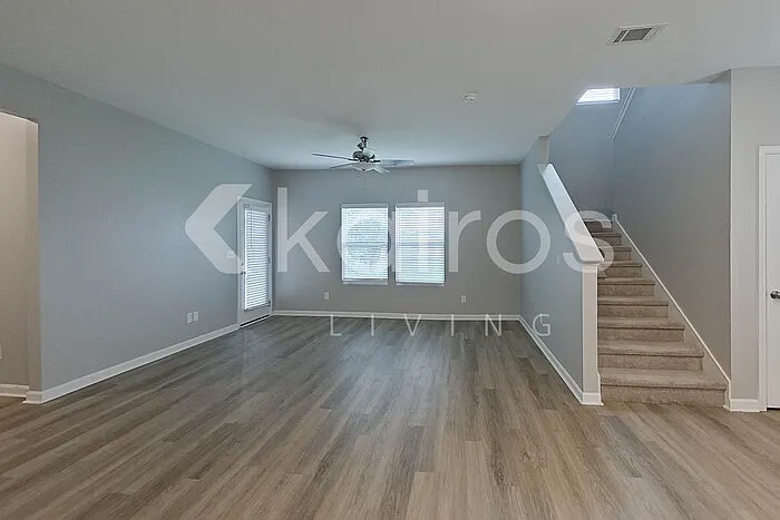 117 Williams Ln — Photo 6