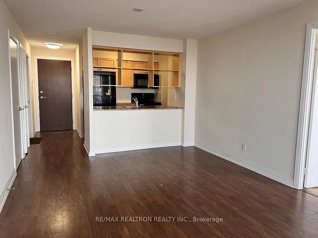 2 bed, $2,500 — Photo 2