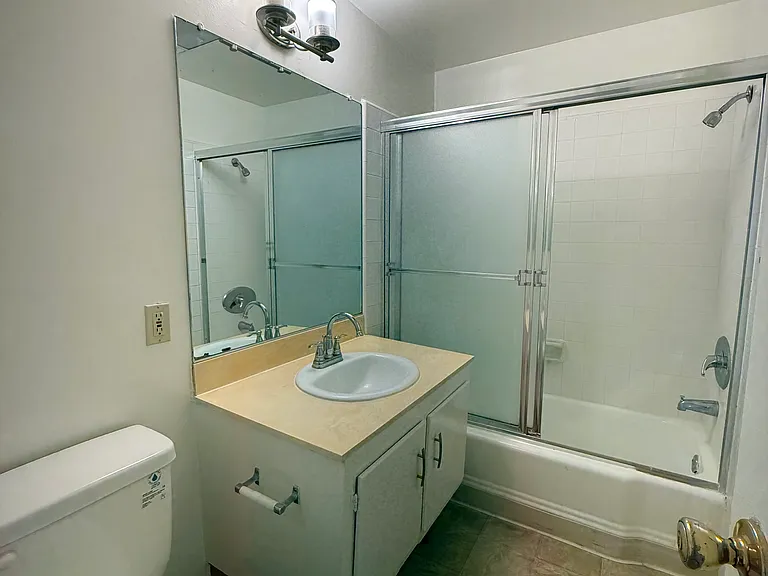 8050 Redlands St #4 — Photo 6