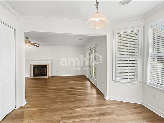 5th image of 101 Bonnie Woods Dr