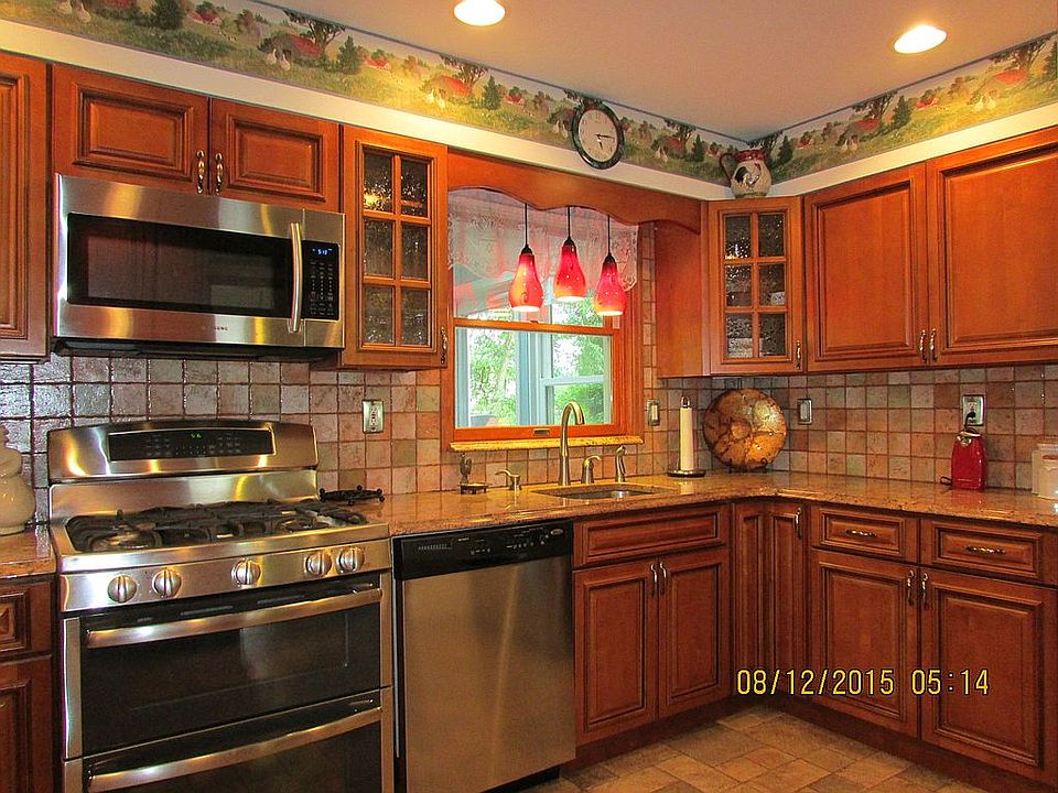 1st image of 59 Williams Ave