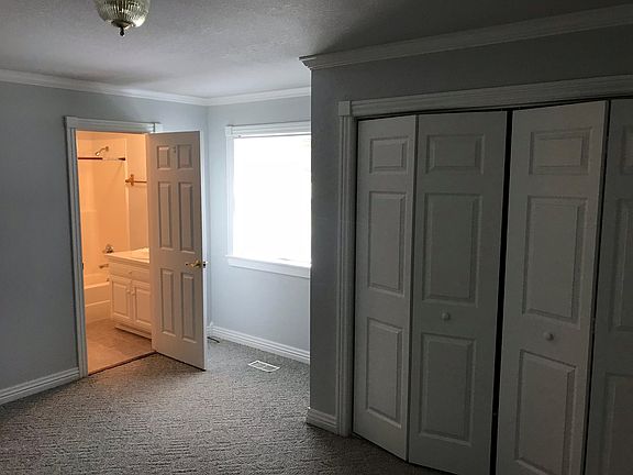 3rd image of 13684 Redbud Dr