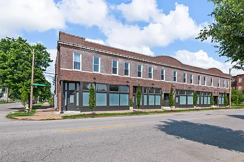 1417-33 Tower Grove Photo 1