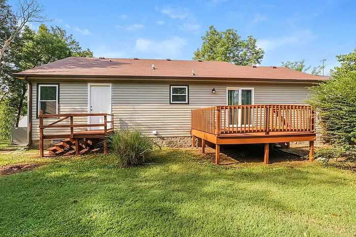 415 Country Village Dr — Photo 16