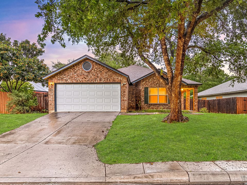 1st image of 6425 Maverick Oak