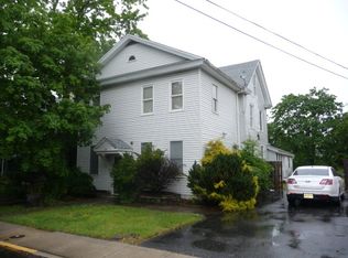 110 Mechanic St, Cape May Court House, NJ 08210