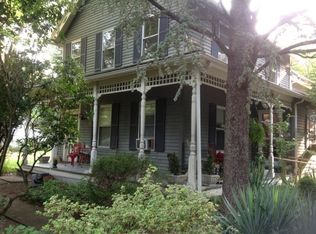 227 S Greenbush Rd, Orangeburg, NY 10962