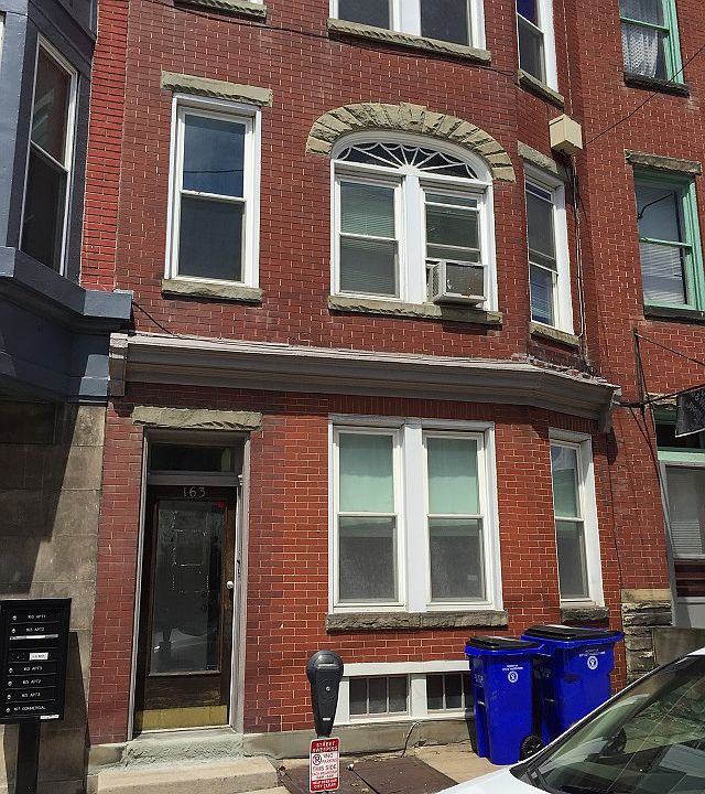 1st image of 163 S Potomac St #1