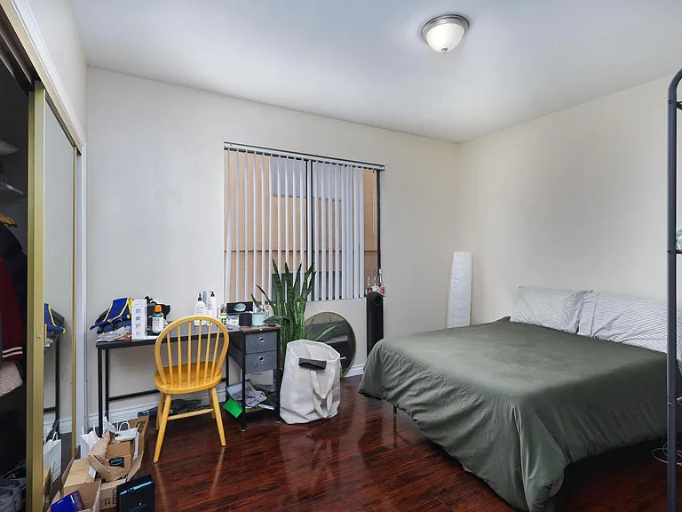 2022 S Bentley Ave #202 — Photo 6