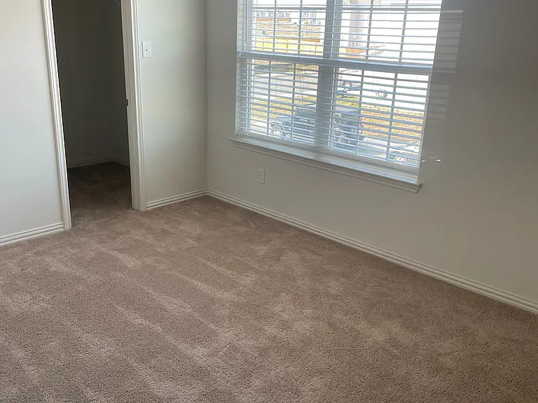 2931 Gastonian Ml — Photo 10