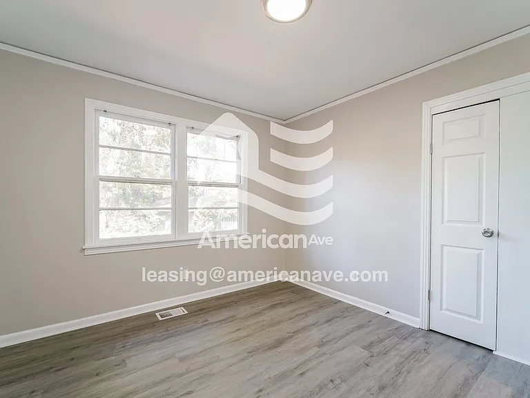 1497150_011_wm_-_bedroom_13226326.jpg