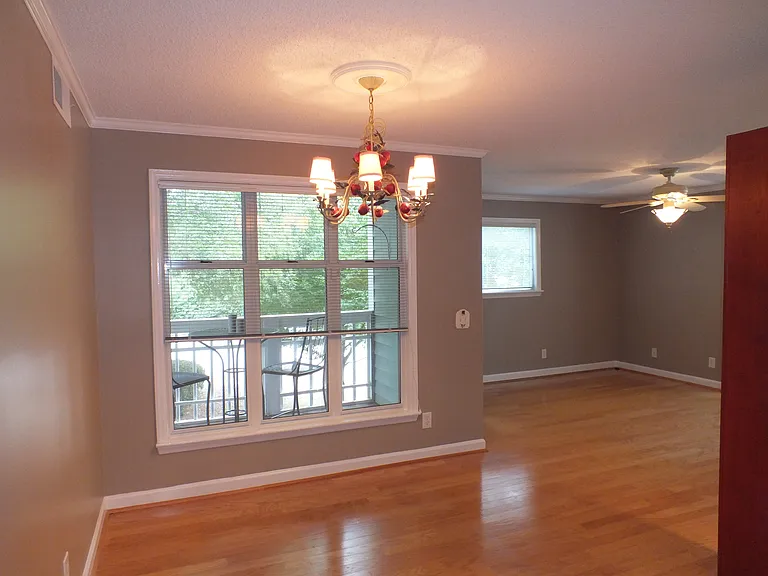 1211 Westview Ln #203 — Photo 5