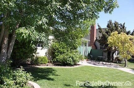 Front Yard
						:
						Sprinkler and lights on timer