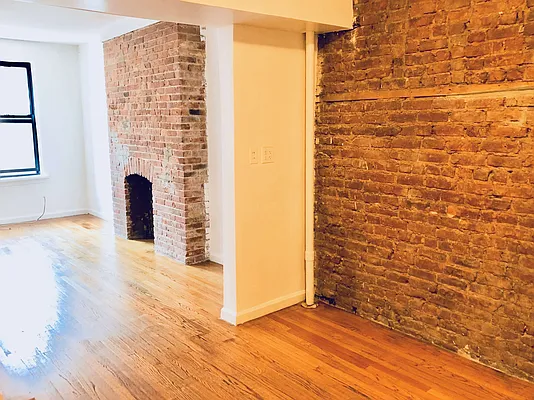 Rented by Warren T Real Estate Corp. | media 13