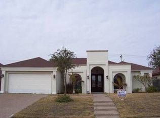 6516 Grande Bay Dr, Laredo, TX 78041