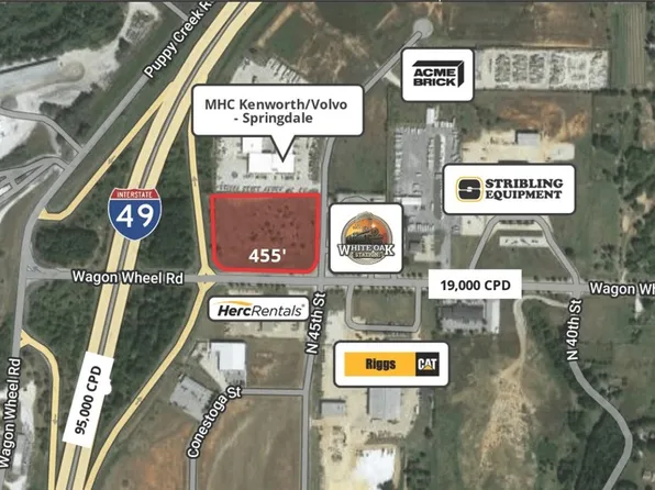 N 45th St #8, Springdale, AR 72762