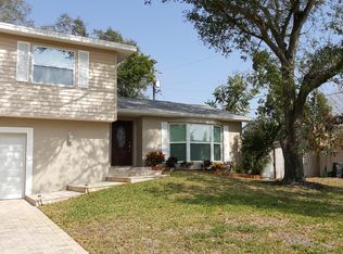13599 Alpine Ave, Seminole, FL 33776