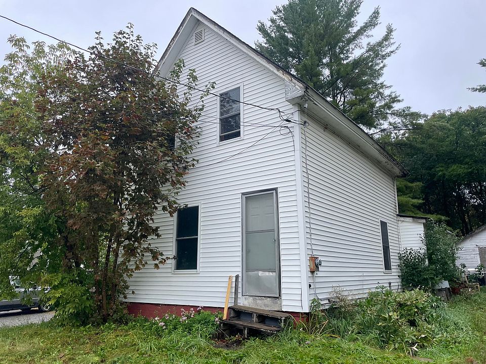 1st image of 74 Pearce Avenue