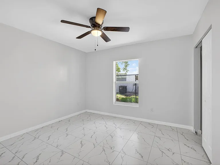3255 Avenue J — Photo 22